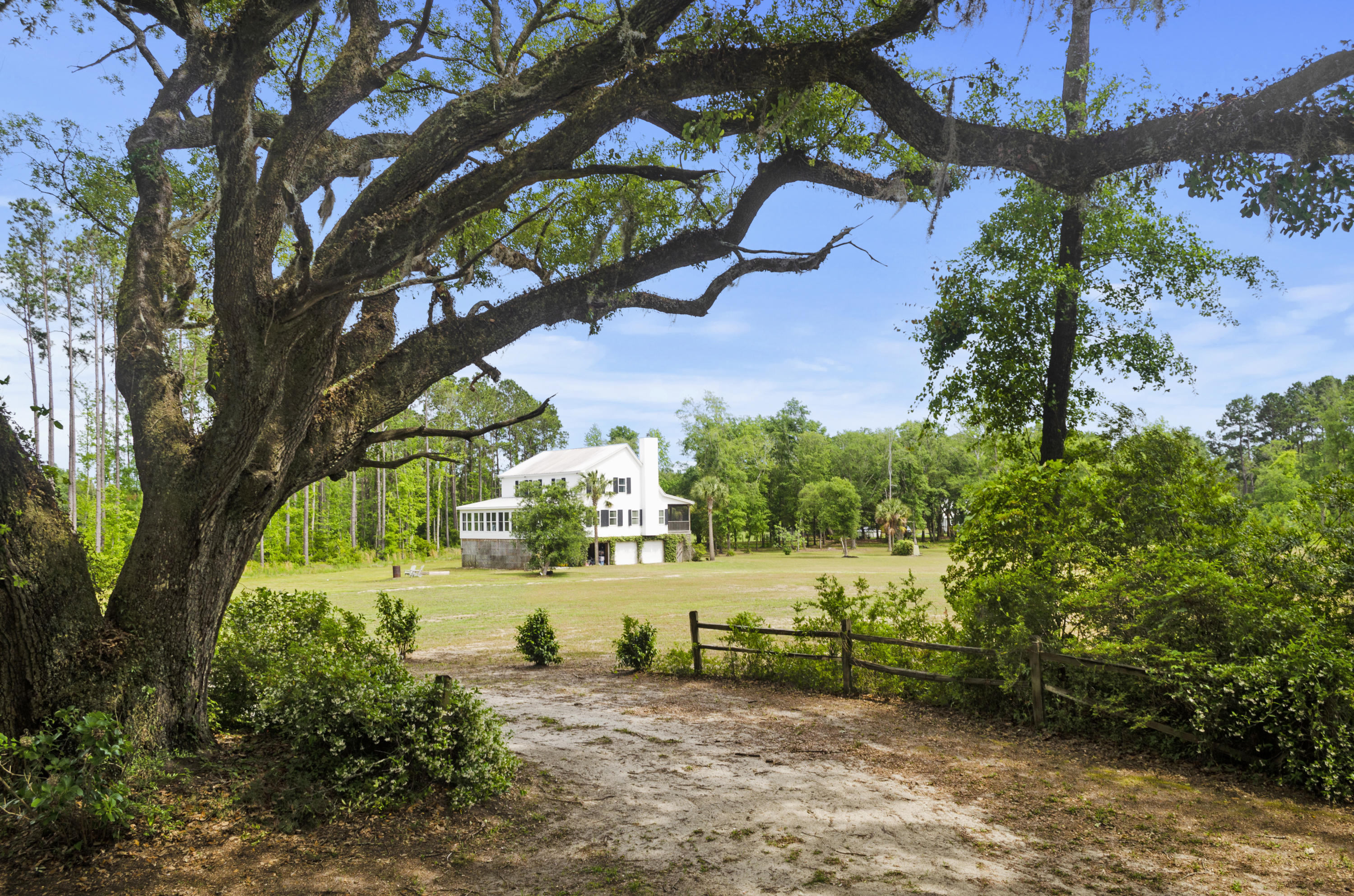 8725 Old Georgetown Road McClellanville, SC 29458 - Photo 8 of 42 a1
