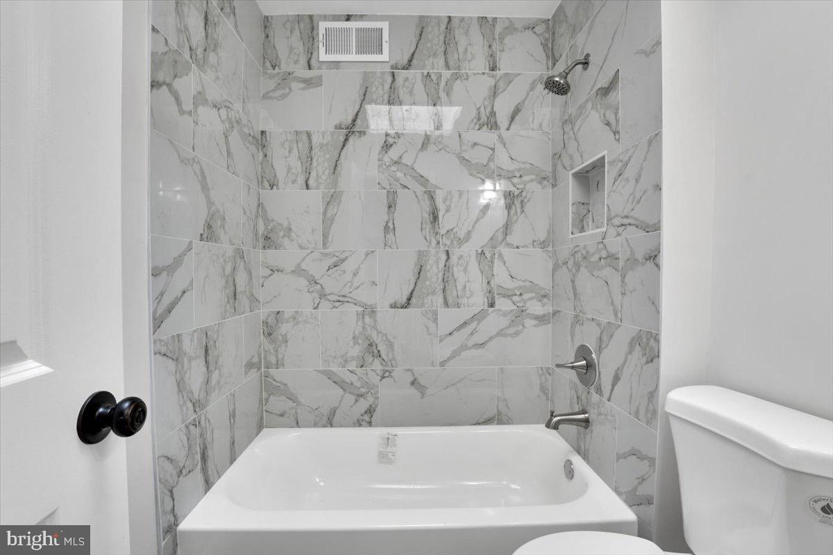 1517 Downing Street Northeast Washington, DC 20018 - Photo 25 of 30