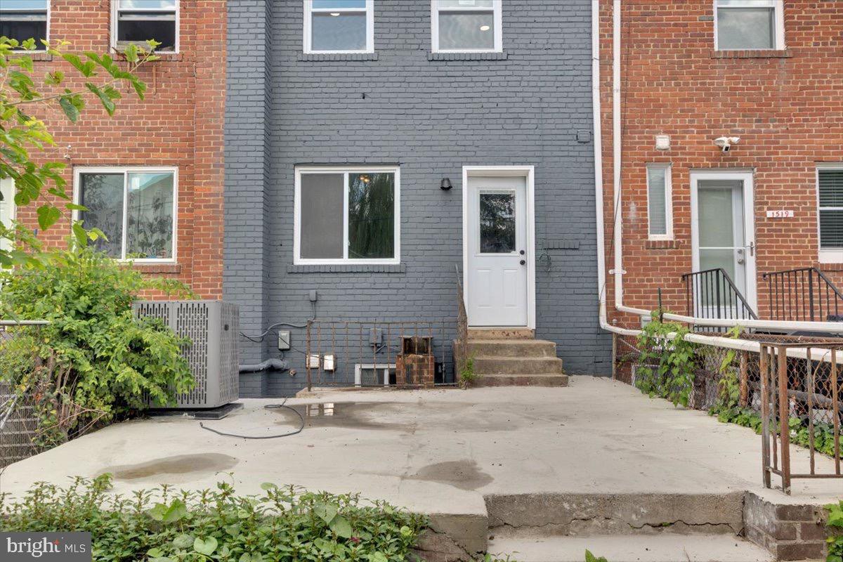 1517 Downing Street Northeast Washington, DC 20018 - Photo 28 of 30