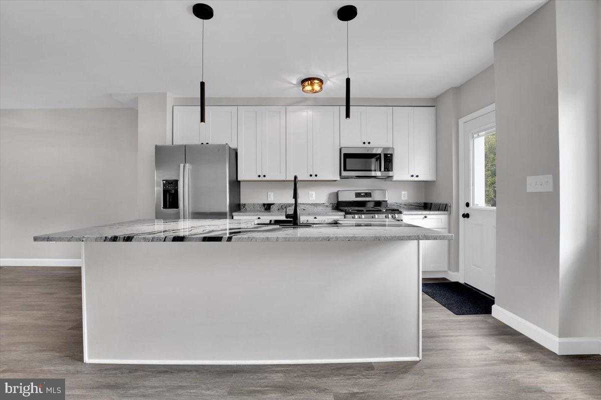 1517 Downing Street Northeast Washington, DC 20018 - Photo 8 of 30