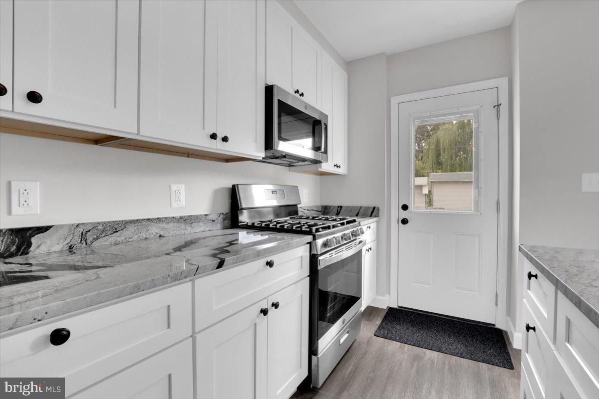 1517 Downing Street Northeast Washington, DC 20018 - Photo 9 of 30