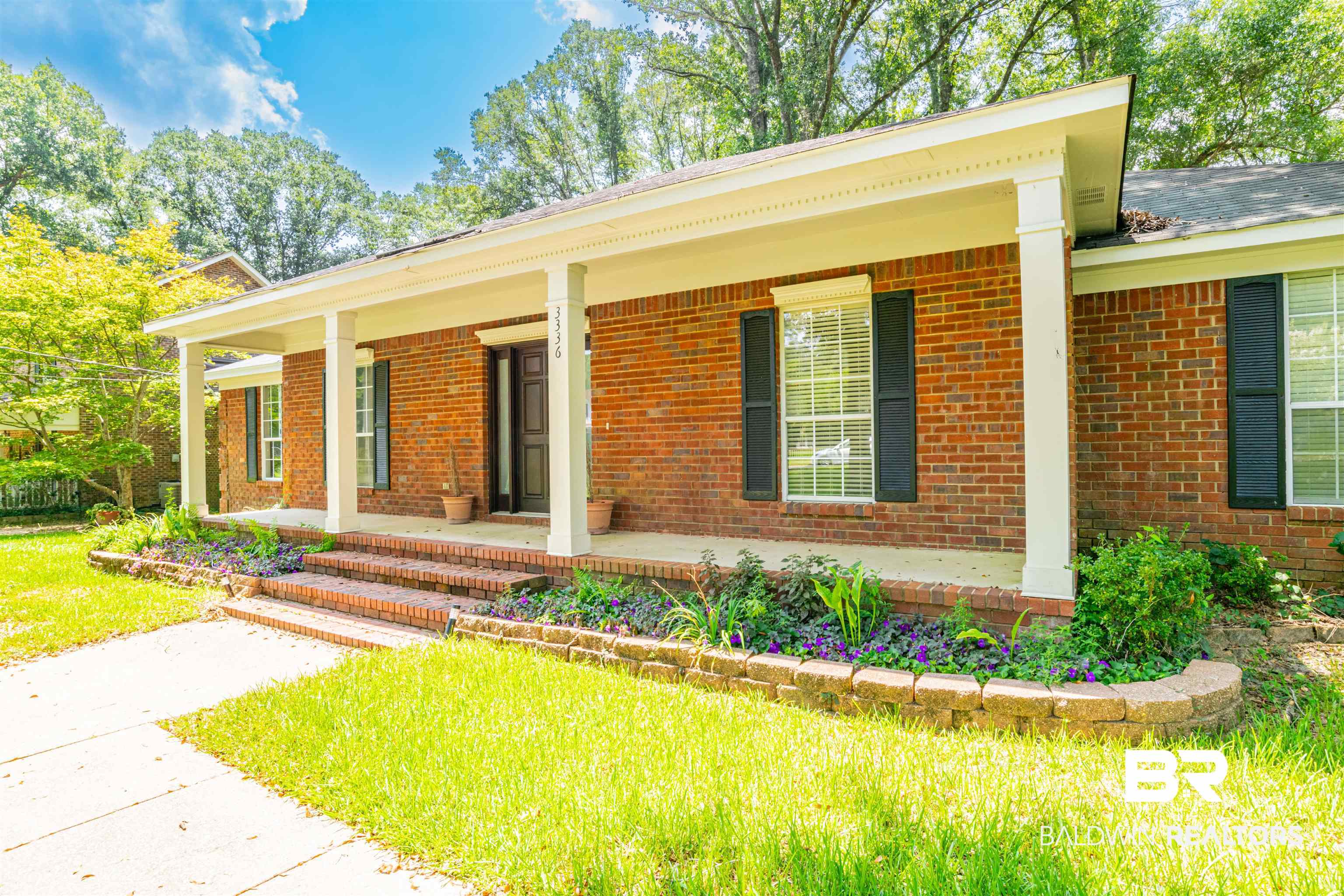 3336 Lacoste Road Mobile, AL 36618 - Photo 4 of 23