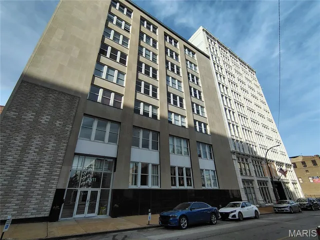 $220,000 | 1511 Locust Street, Unit 805, St. Louis, MO 63103