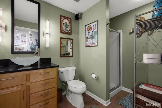 $220,000 | 1511 Locust Street, Unit 805, St. Louis, MO 63103