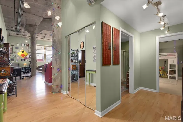 $220,000 | 1511 Locust Street, Unit 805, St. Louis, MO 63103