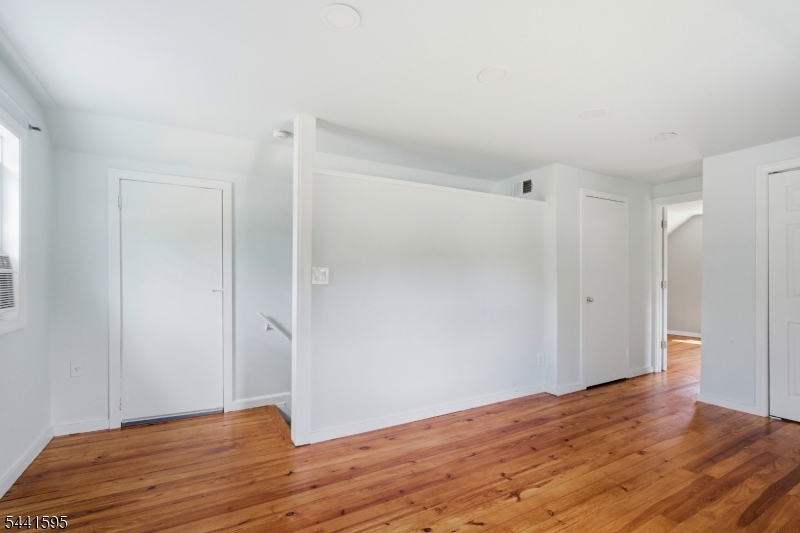 52 Hamilton Street Madison, NJ 07940 - Photo 19 of 34