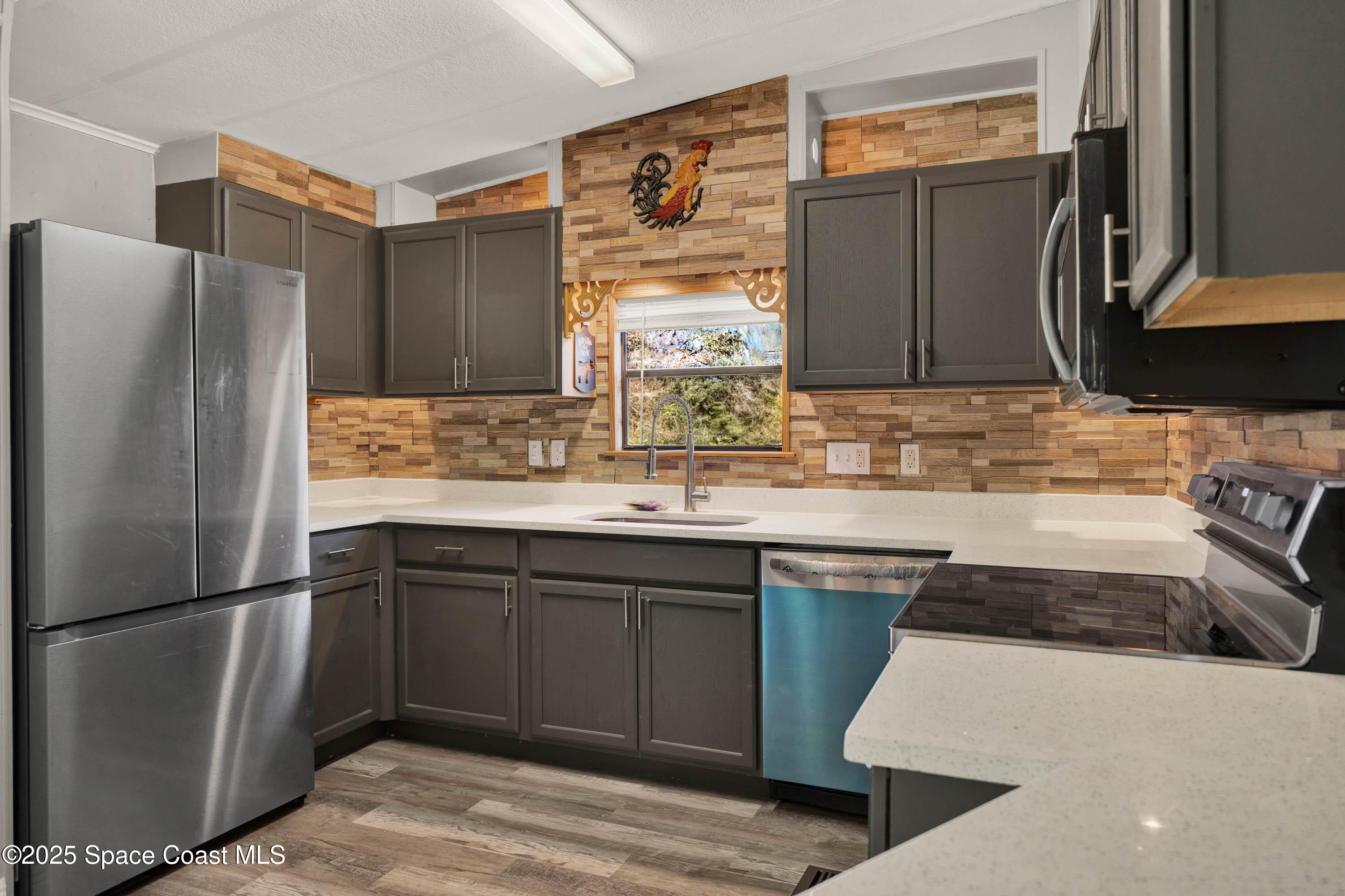 4231 Aurantia Road Mims, FL 32754 - Photo 16 of 54 4231-aurantia-road--mims--fl-32754---19