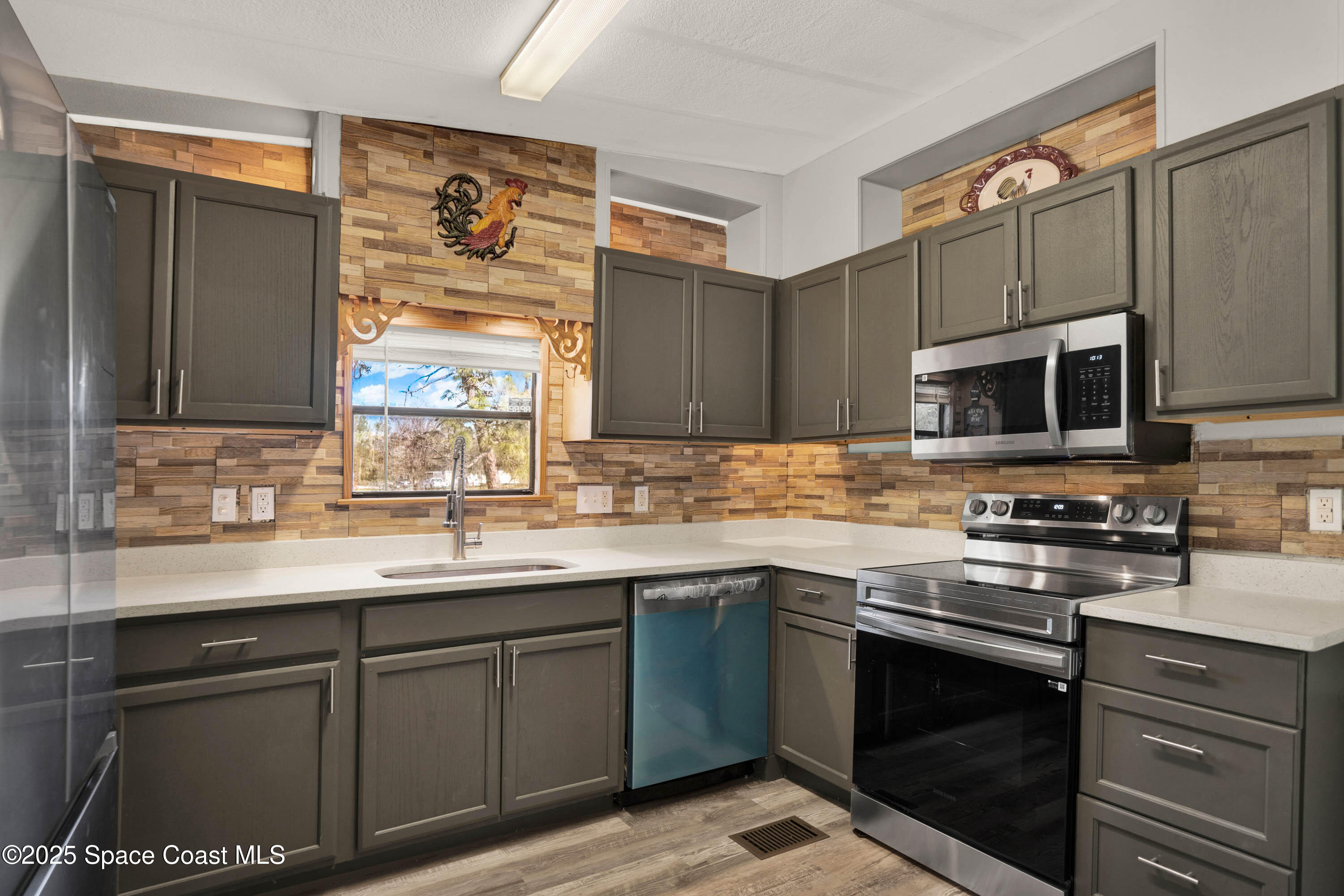 4231 Aurantia Road Mims, FL 32754 - Photo 17 of 54 4231-aurantia-road--mims--fl-32754---20