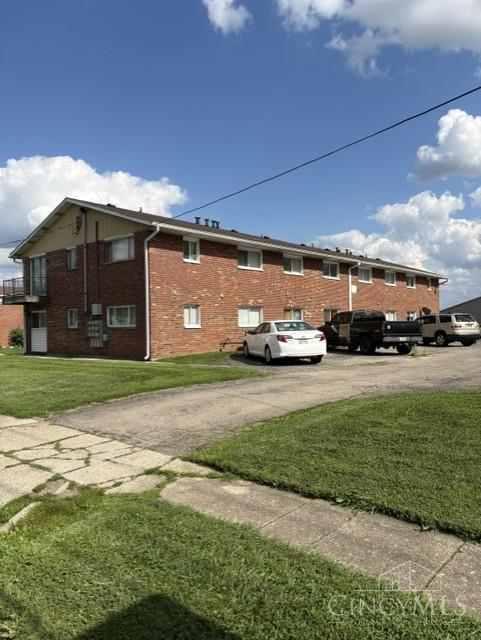 311 Sycamore Road Trenton, OH 45067 - Photo 2 of 10