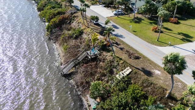 $1,099,000 | 4751 South Indian River Drive, Fort Pierce, FL 34982