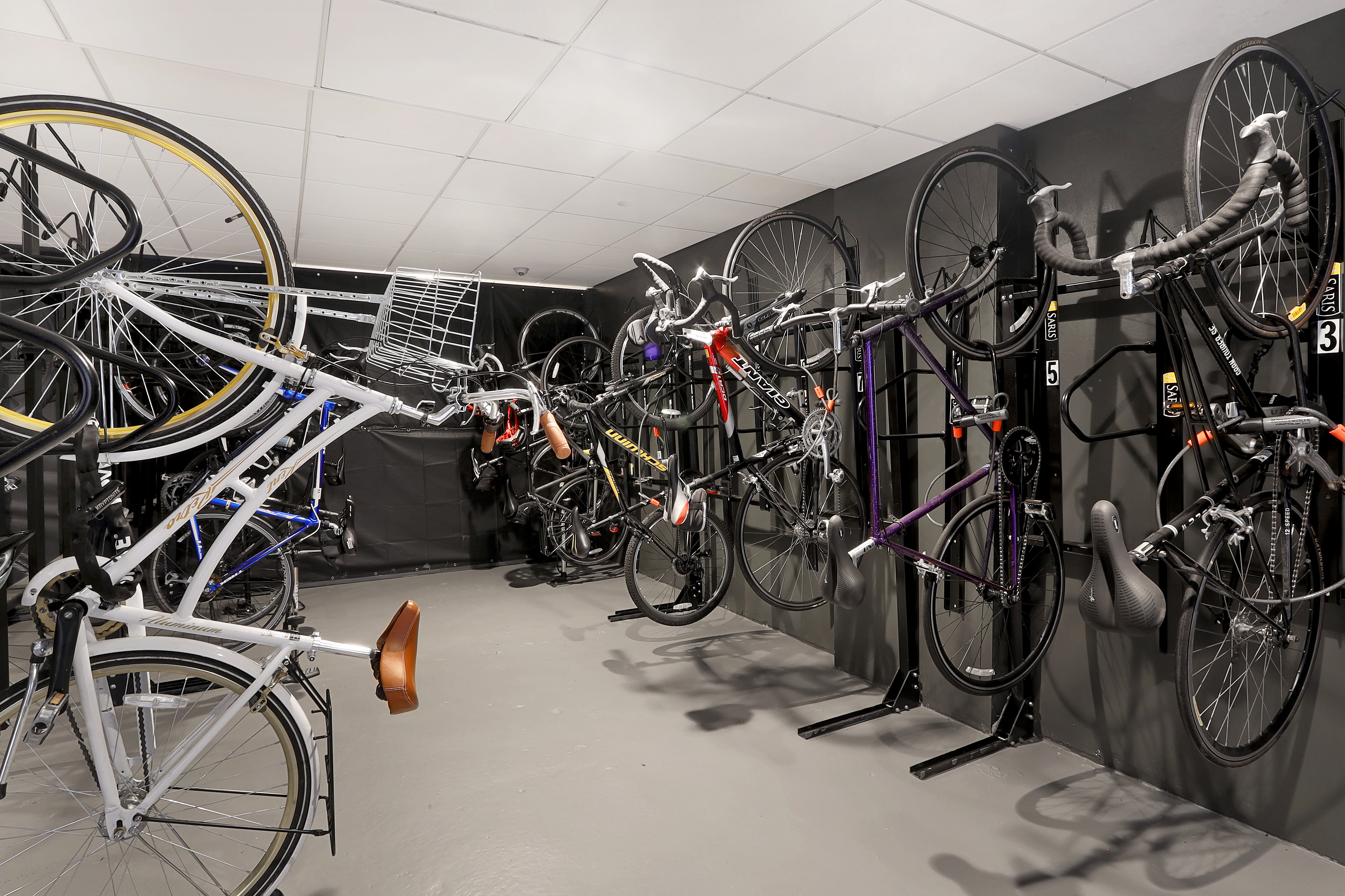 535 West 43rd Street, Unit NORTH 3J Manhattan, NY 10036 - Photo 14 of 18