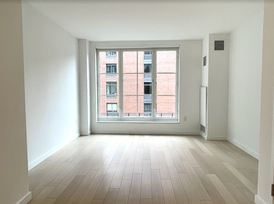 535 West 43rd Street, Unit NORTH 3J Manhattan, NY 10036 - Photo 3 of 18