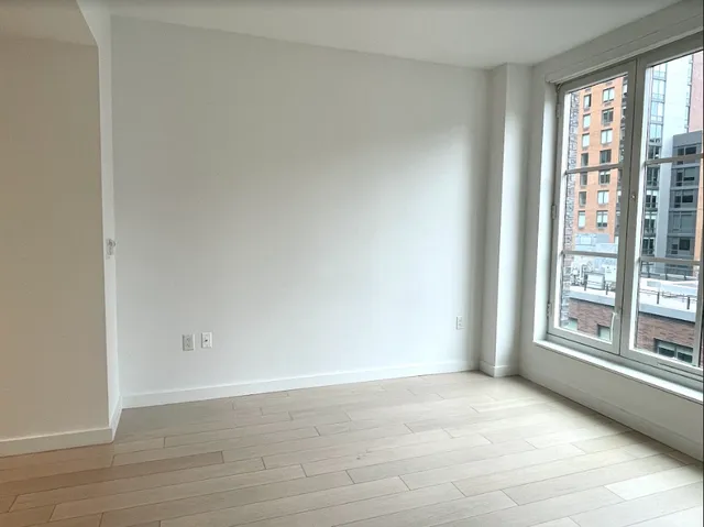 $3,497 | 535 West 43rd Street, Unit NORTH 3J | Hell's Kitchen