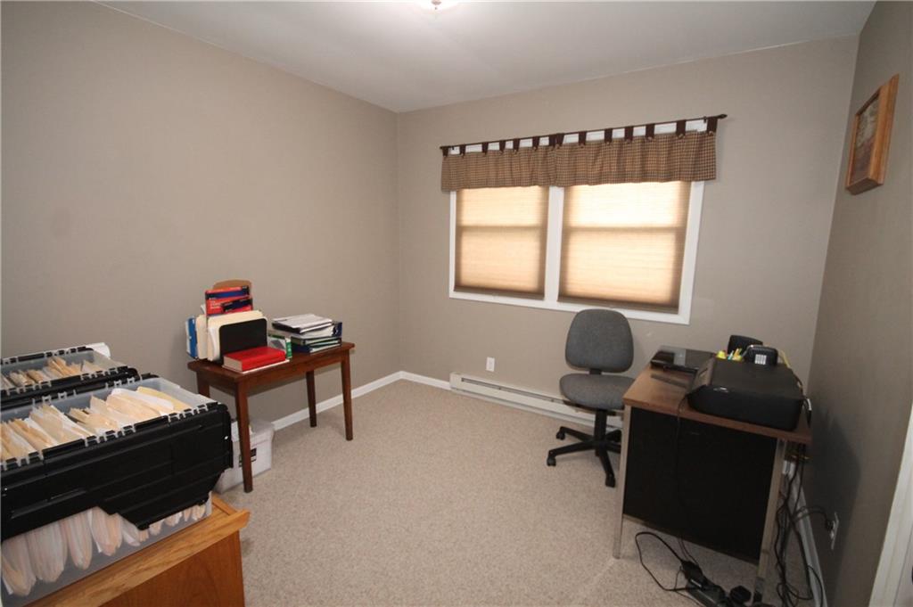 3295 West Carr Hill Road Columbus, IN 47201 - Photo 23 of 24 Gallery Image 23