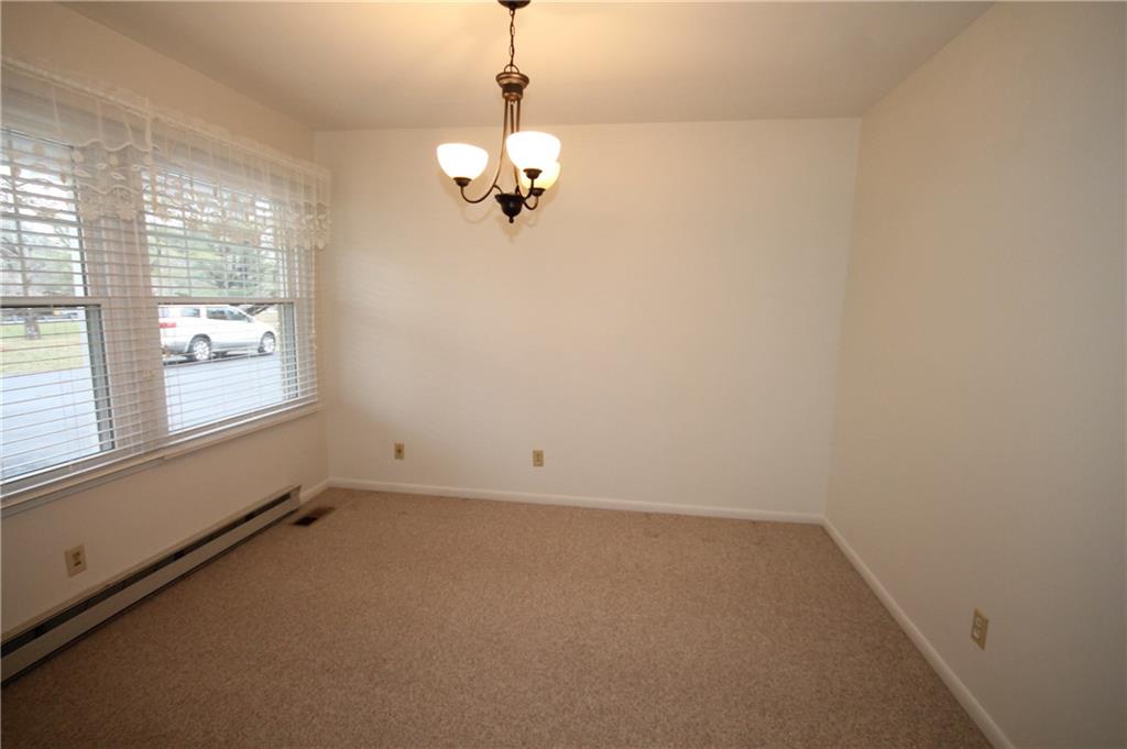 3295 West Carr Hill Road Columbus, IN 47201 - Photo 10 of 24 Gallery Image 10