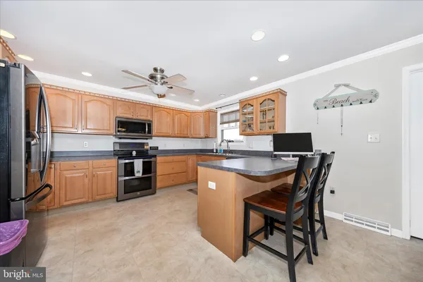 $489,900 | 235 Montclair Court, Hagerstown, MD 21742