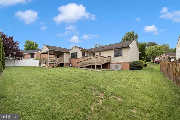 $489,900 | 235 Montclair Court, Hagerstown, MD 21742