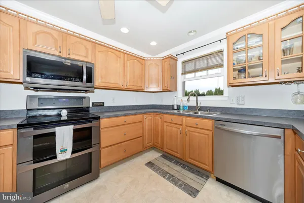 $489,900 | 235 Montclair Court, Hagerstown, MD 21742