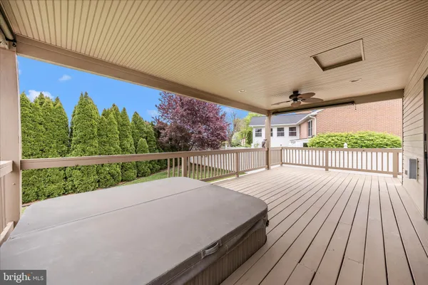 $489,900 | 235 Montclair Court, Hagerstown, MD 21742