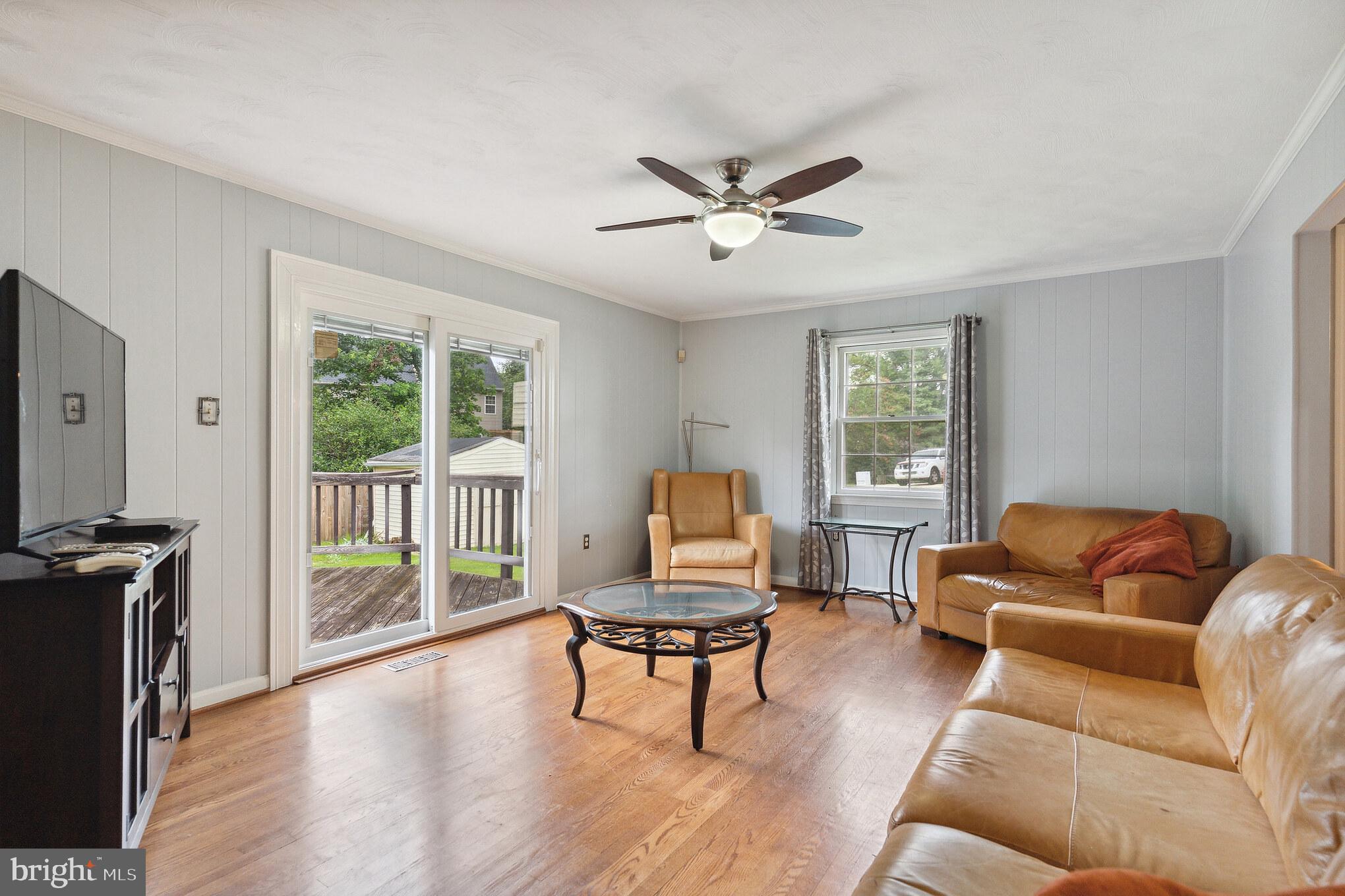 11500 Chantilly Lane Bowie, MD 20721 - Photo 16 of 39 Interior with sliding glass door