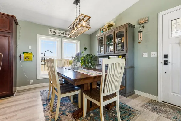 $575,000 | 17371 220th Street, Lucan, MN 56255