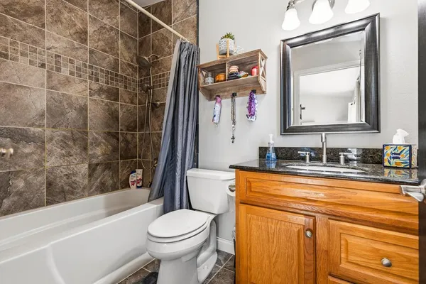 $575,000 | 17371 220th Street, Lucan, MN 56255
