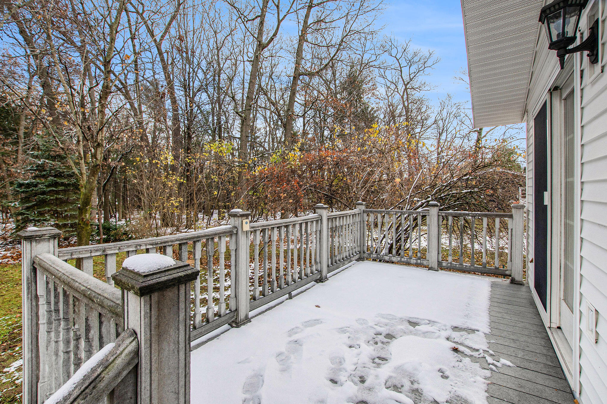 218 South Fruitport Road Spring Lake, MI 49456 - Photo 20 of 31 Deck