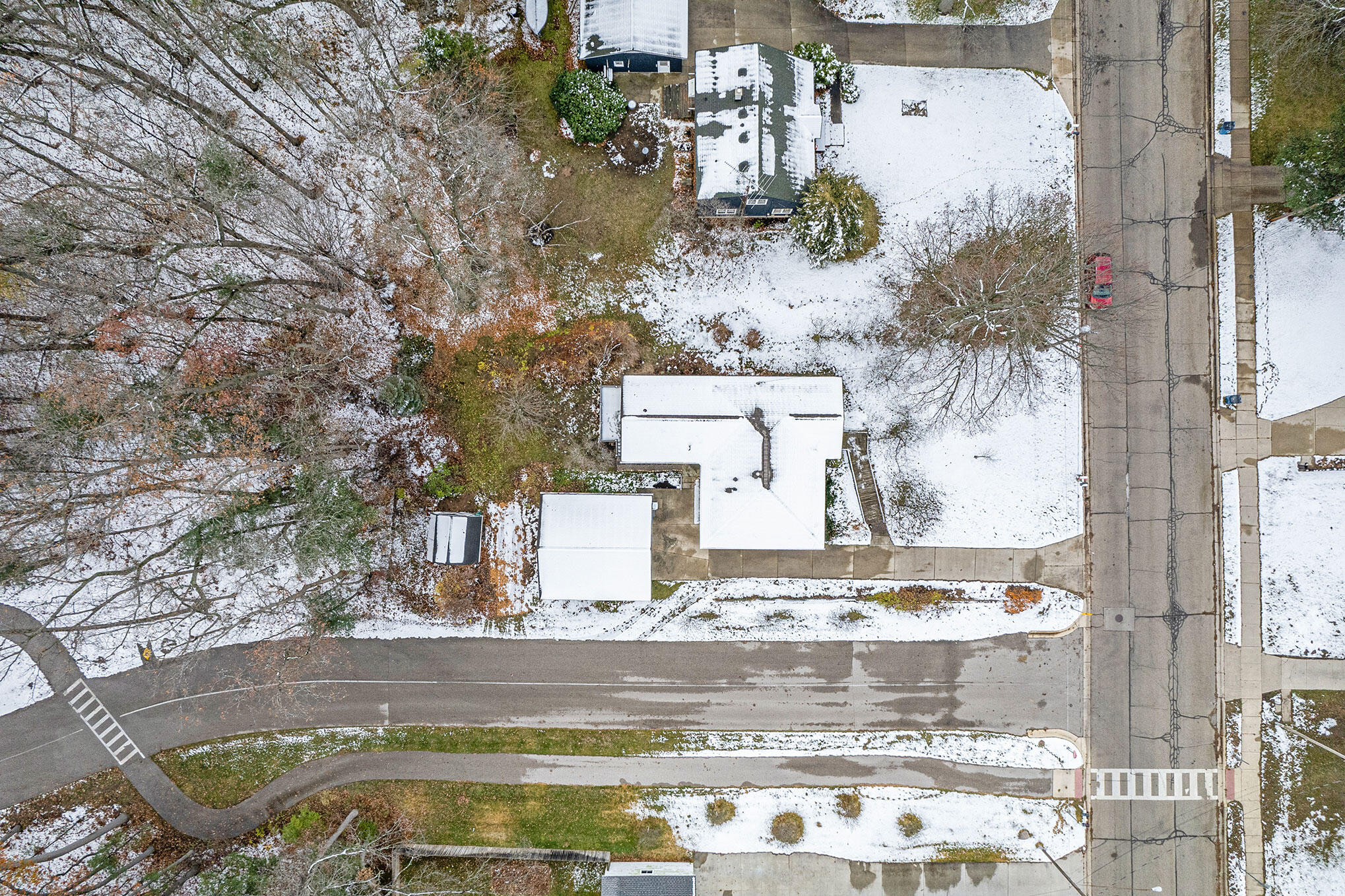 218 South Fruitport Road Spring Lake, MI 49456 - Photo 27 of 31 Aerial