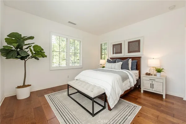 $2,628,000 | 238 Shelbourne, Irvine, CA 92620