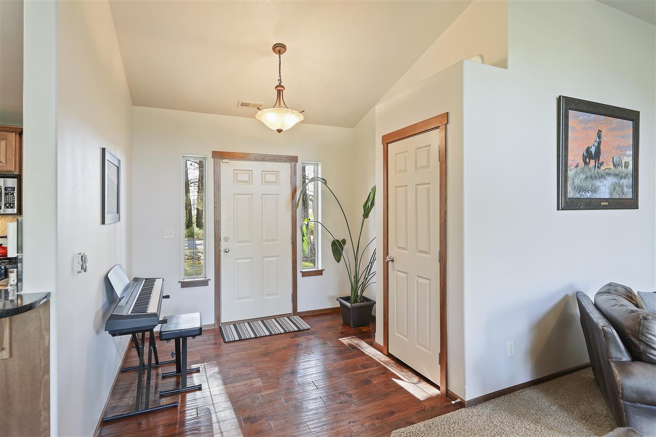 21405 West Blue Heron Road Cheney, WA 99004 - Photo 7 of 39 Gallery Image 7