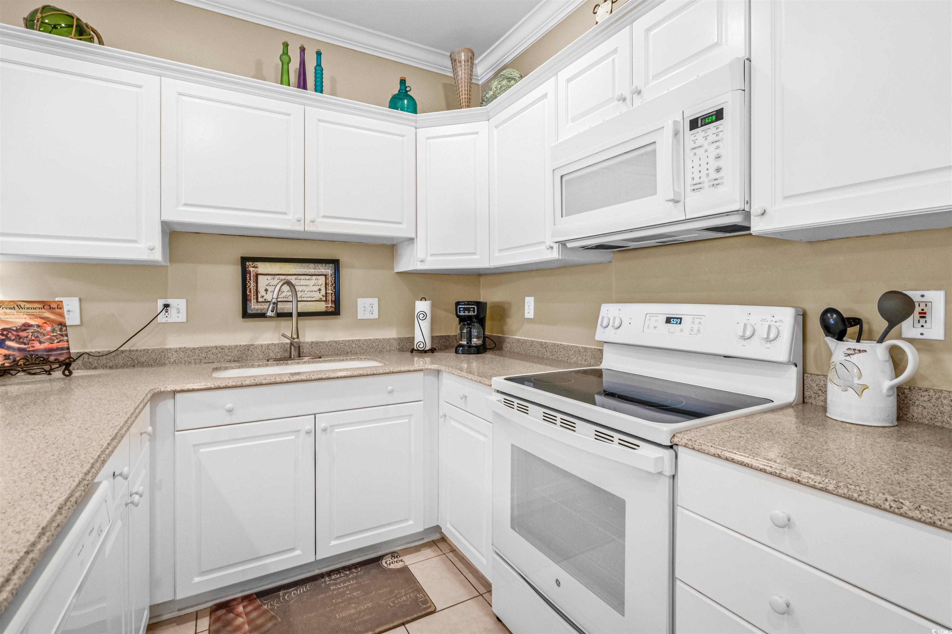 1106 Louise Costin Lane, Unit 1512 Murrells Inlet, SC 29576 - Photo 13 of 40