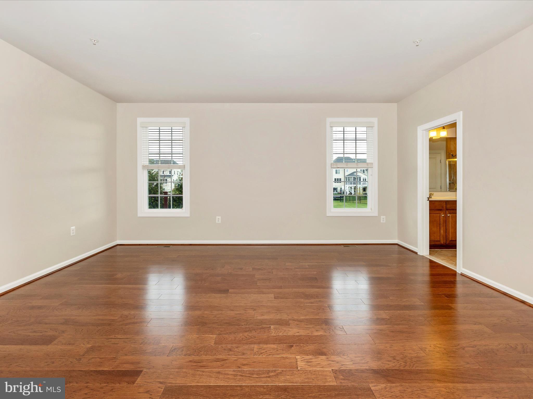 20209 Bupp Road Poolesville, MD 20837 - Photo 29 of 78 Primary Bedroom