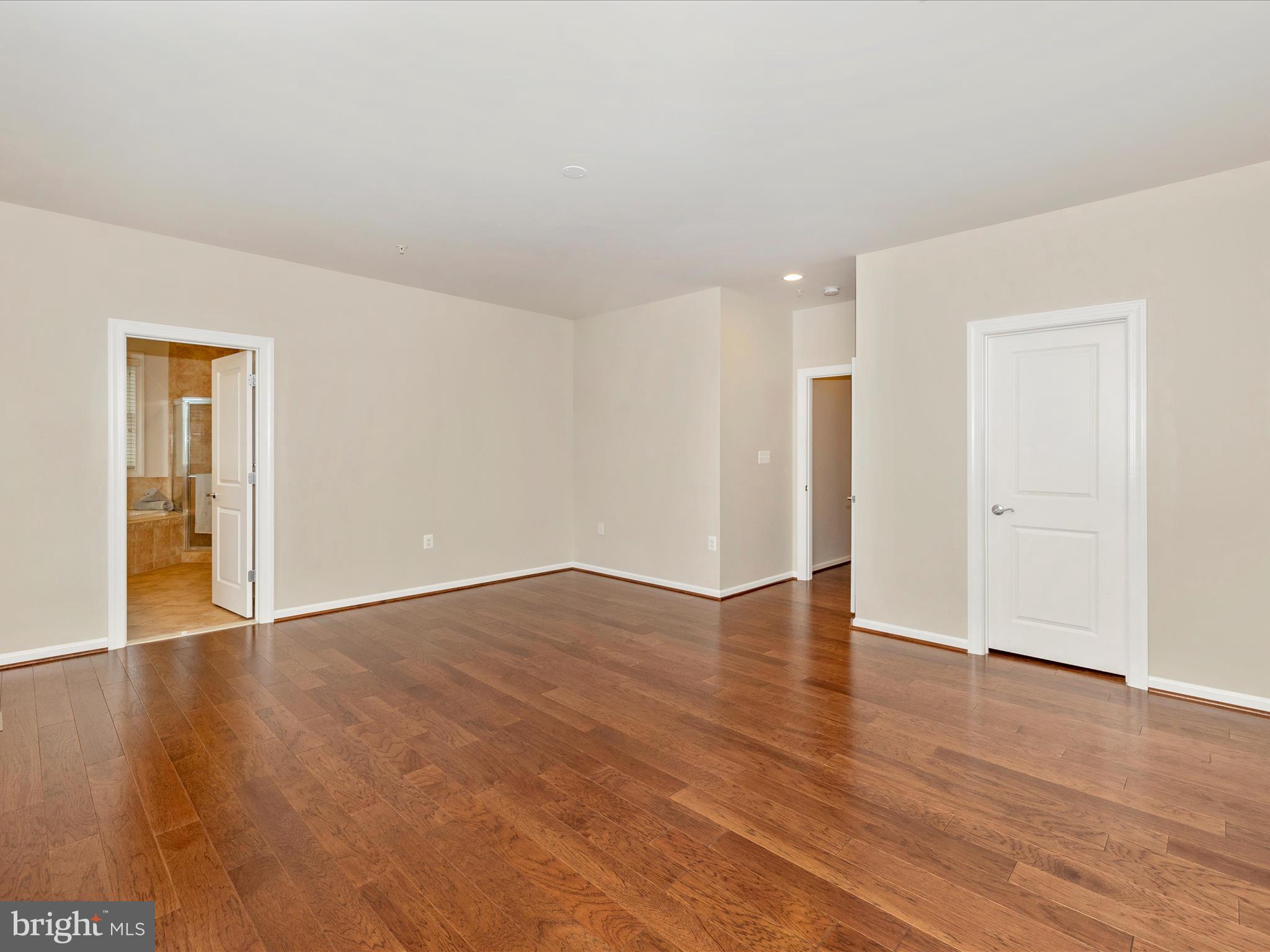 20209 Bupp Road Poolesville, MD 20837 - Photo 30 of 78 Primary Bedroom