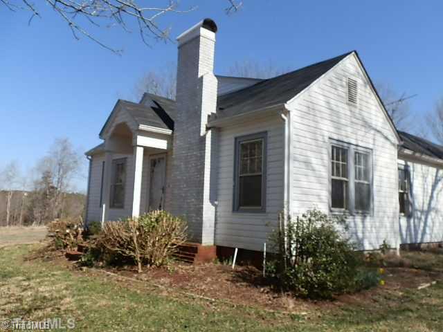 310 Okeewemee Road Troy, NC 27371 - Photo 4 of 16 Exterior Front.