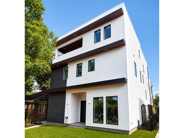 $2,495,000 | 1641 Hawthorne Street, Houston, TX 77006