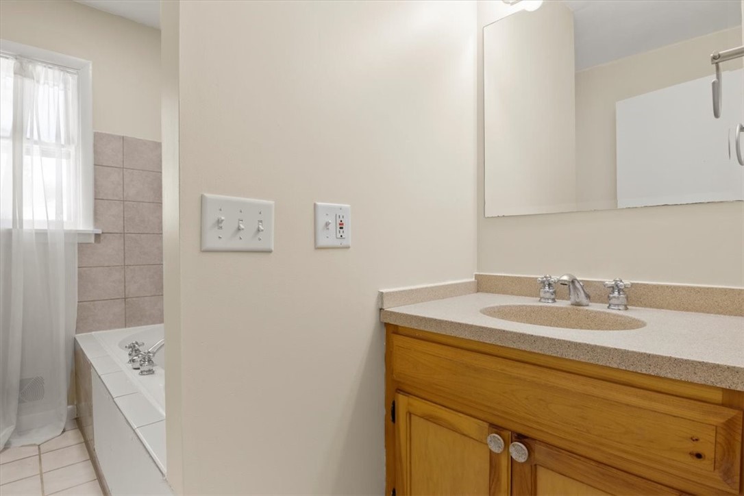 329 South Winton Road Rochester, NY 14610 - Photo 22 of 36