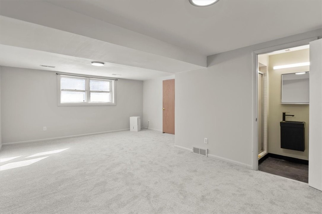 329 South Winton Road Rochester, NY 14610 - Photo 25 of 36