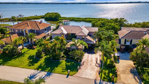 $2,155,000 | 484 Lanternback Island Drive, Satellite Beach, FL 32937