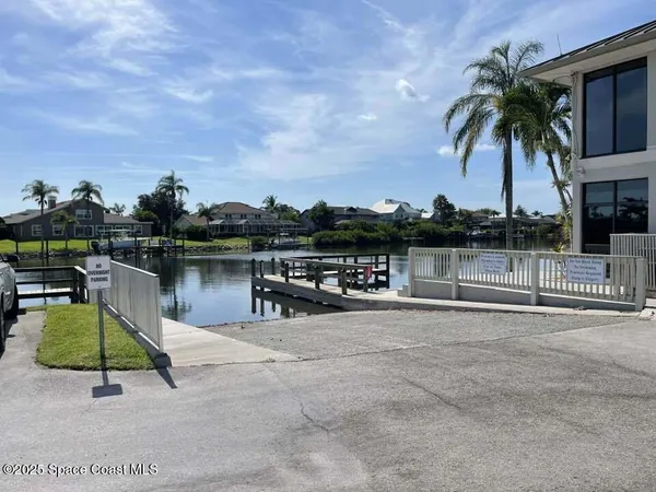 $2,155,000 | 484 Lanternback Island Drive, Satellite Beach, FL 32937