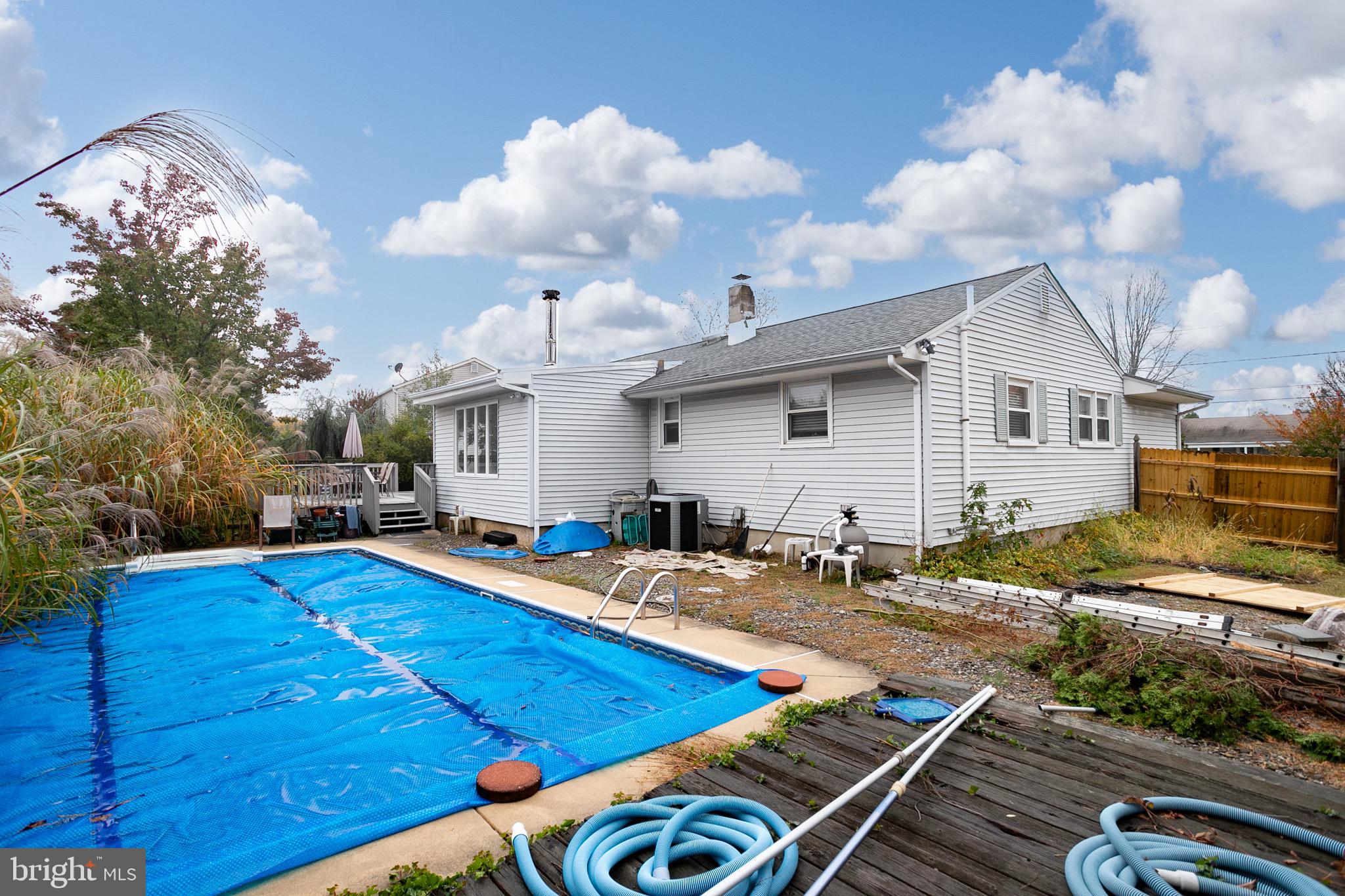 41 Wolf Drive Hamilton, NJ 08610 - Photo 6 of 7