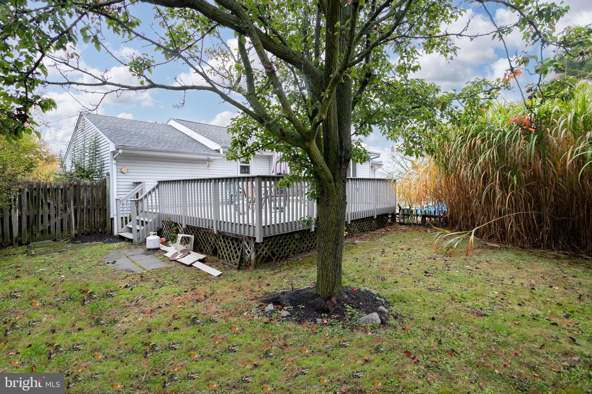 41 Wolf Drive Hamilton, NJ 08610 - Photo 7 of 7