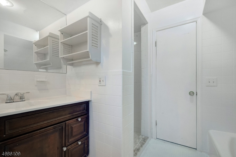 26 Rawley Place Millburn, NJ 07041 - Photo 11 of 25