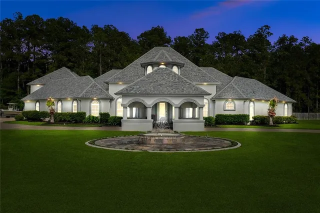 $725,000 | 30222 North Dixie Ranch Road, Lacombe, LA 70445