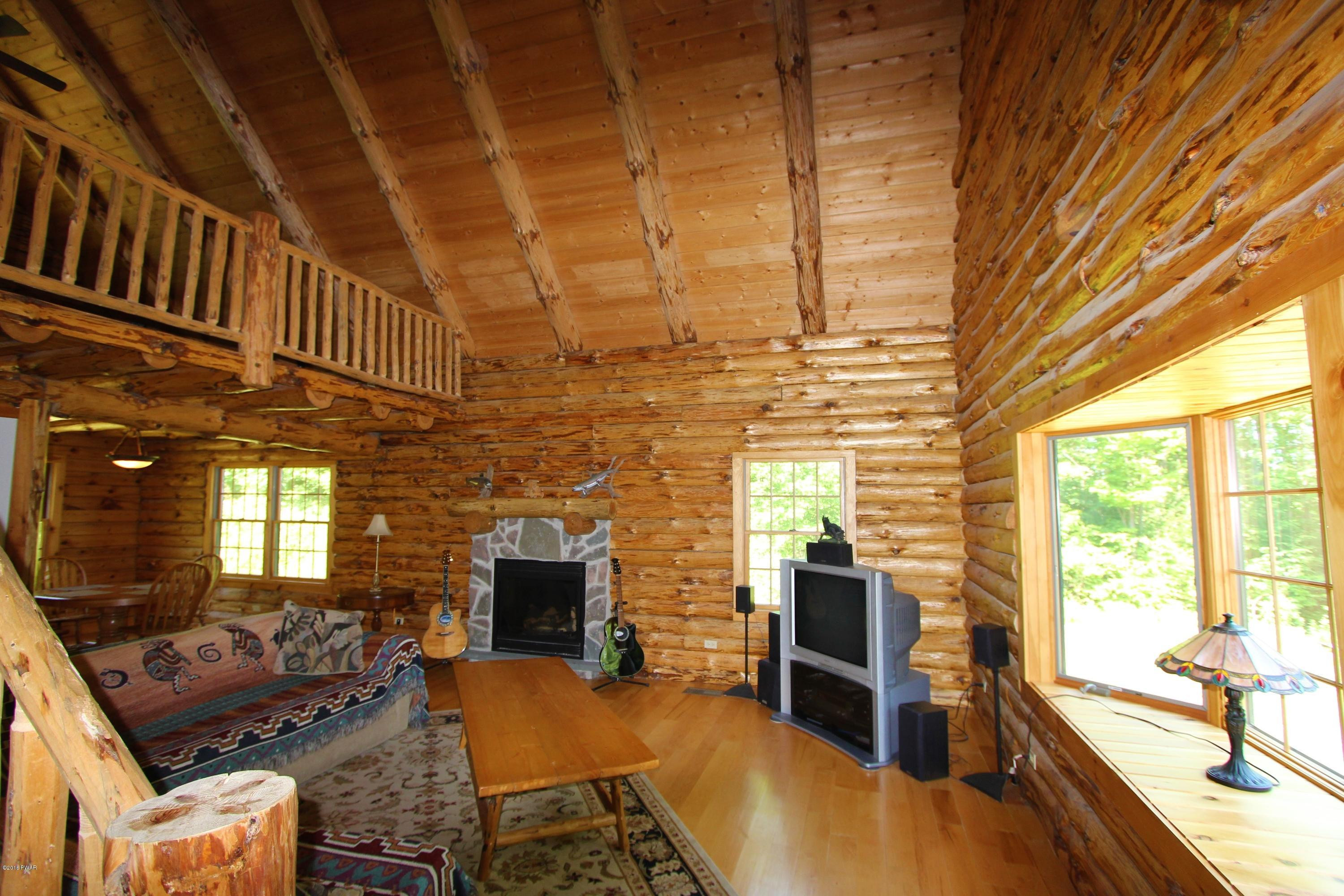 61 Bowens Road Moscow, PA 18444 - Photo 5 of 26