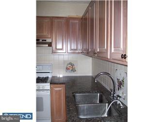 2230 Manor Road Upper Darby, PA 19082 - Photo 4 of 12