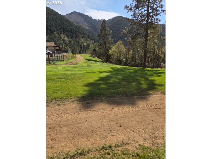 375 Jordan Creek Road Riddle, OR 97469 - Photo 29 of 35