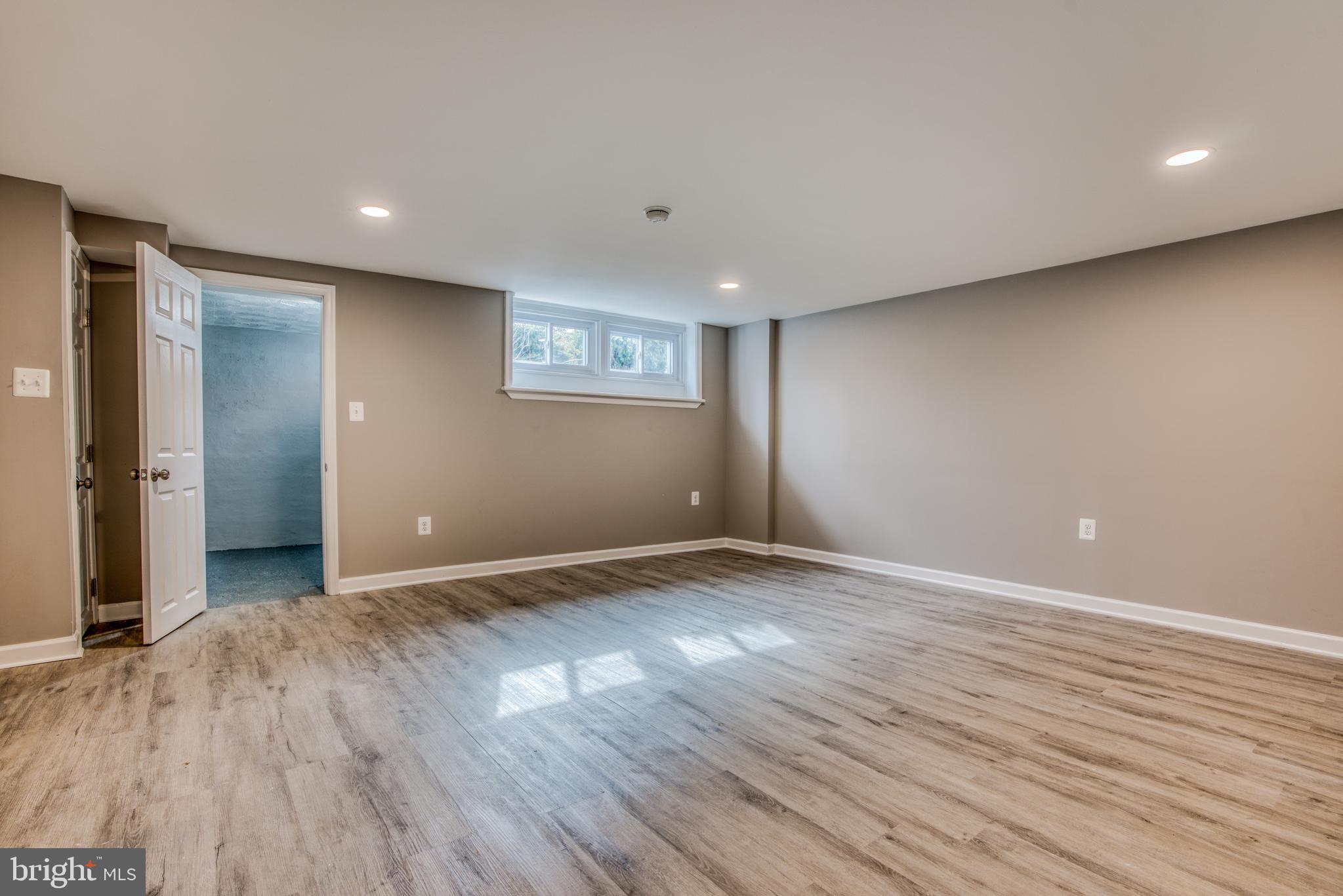 1546 Oakridge Road Baltimore, MD 21218 - Photo 54 of 63 Interior