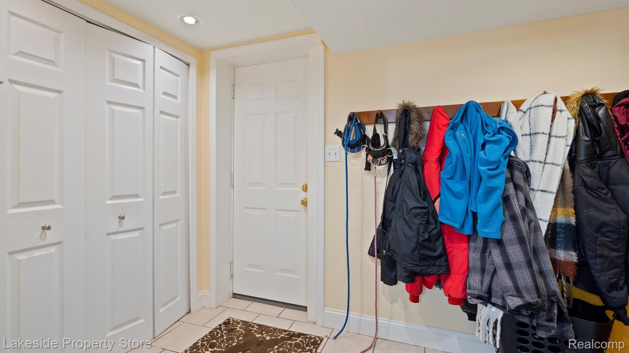 54079 Shelby Road Utica, MI 48316 - Photo 13 of 18 Gallery Image 13