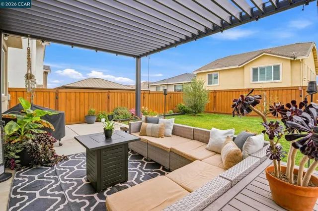 $853,500 | 5227-5227 Waterleaf Lane, Fairfield, CA 94534