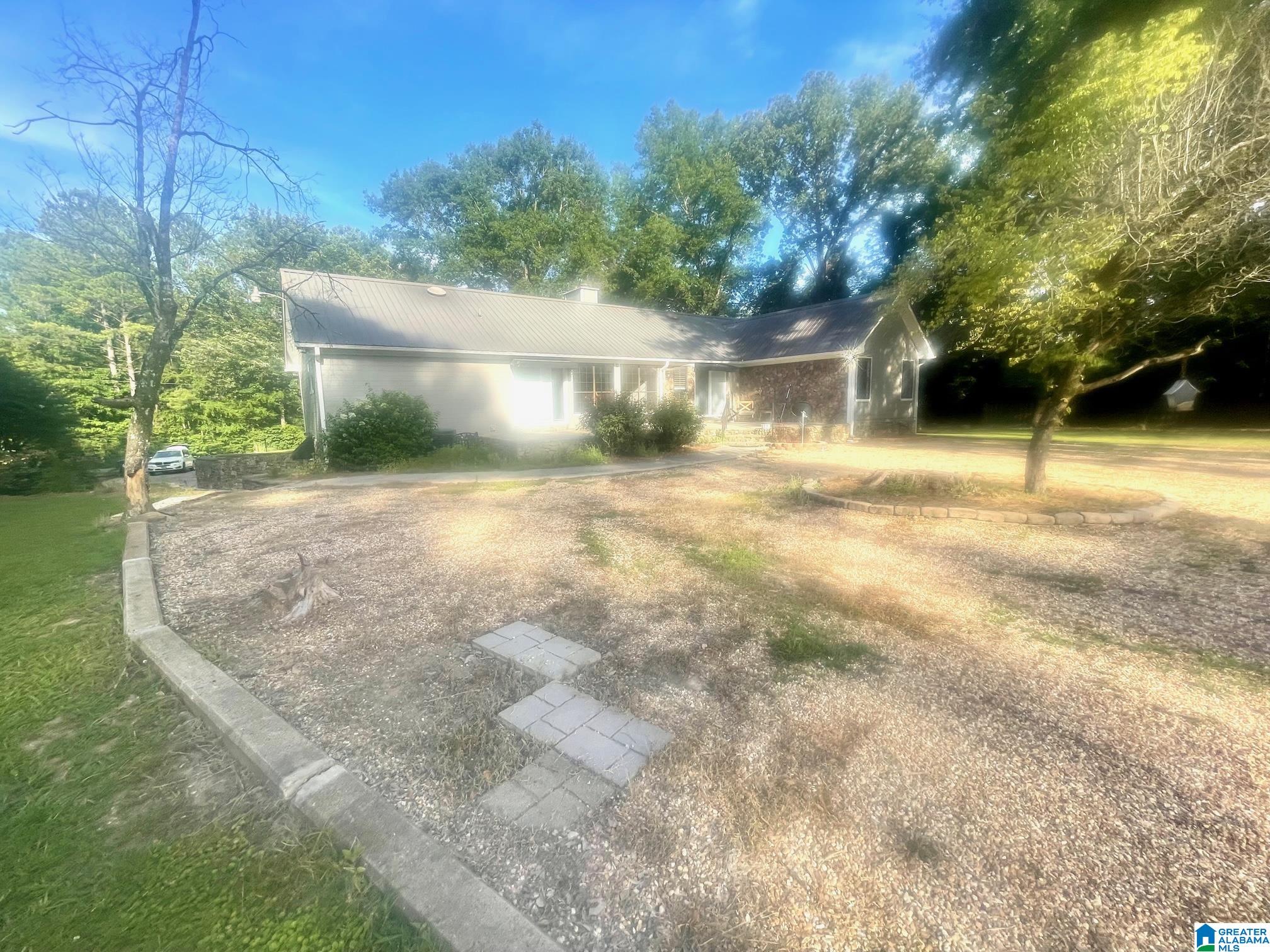 922 Cherokee Road Bessemer, AL 35023 - Photo 5 of 7